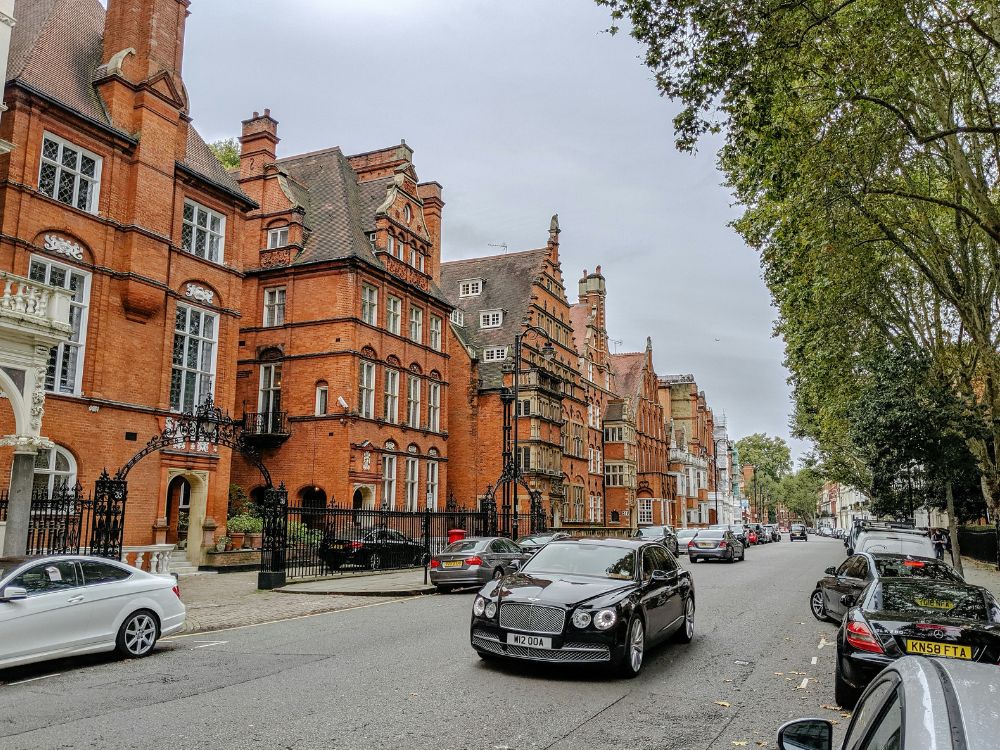 11+ Tutors in Kensington